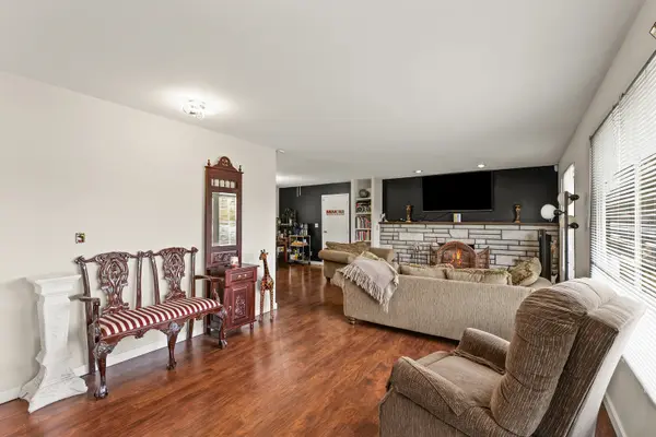 1407 KENWOOD RD, Champaign, IL 61821