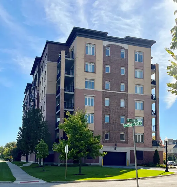 1199 E Port Clinton RD #304, Vernon Hills, IL 60061