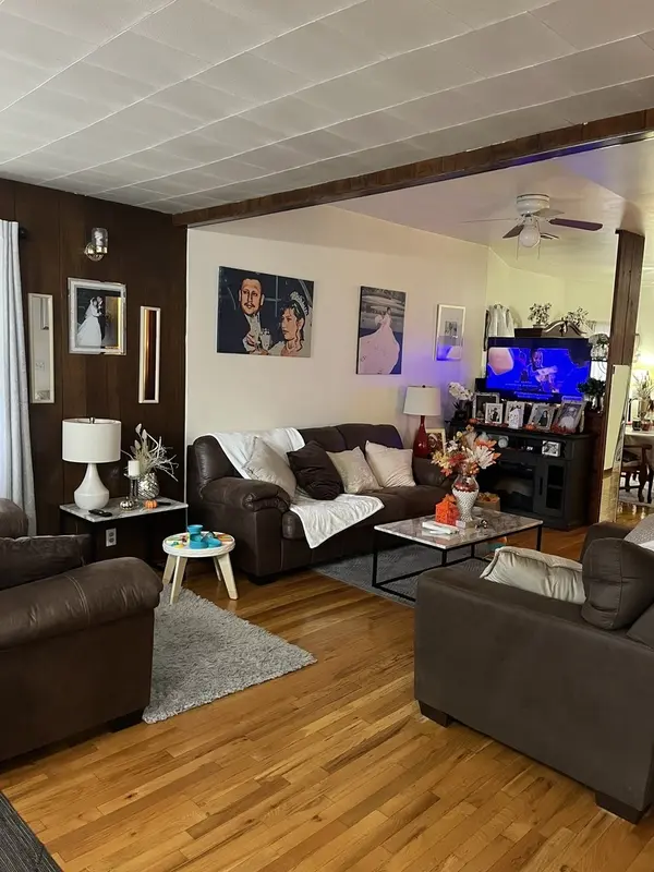 3331 W 64th ST, Chicago, IL 60629