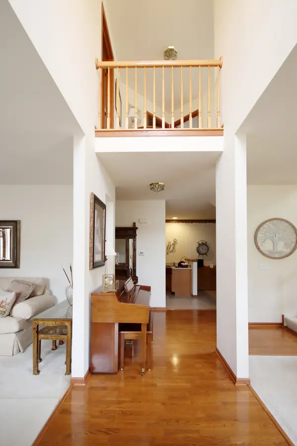 226 W Park AVE #A, Sugar Grove, IL 60554