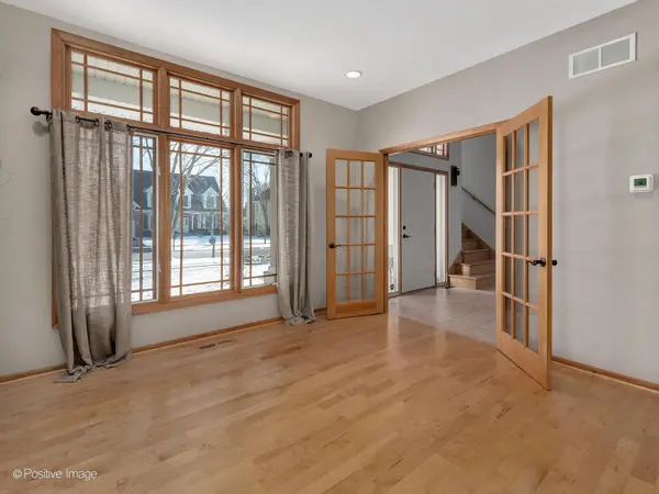 2639 Salix CIR, Naperville, IL 60564