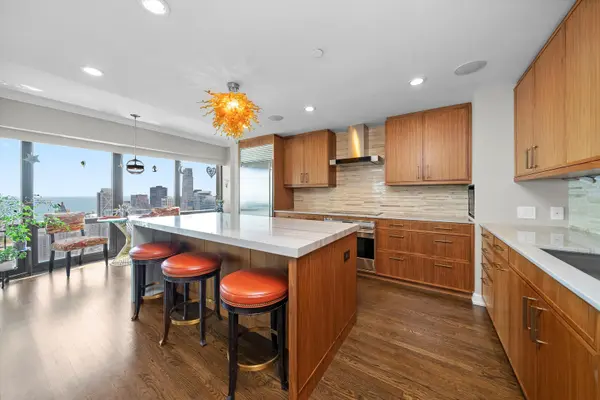 100 E Huron ST #4503, Chicago, IL 60611