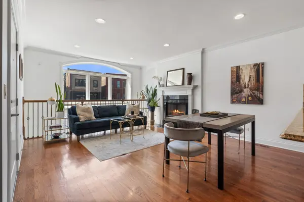 2444 W DIVERSEY AVE #1W, Chicago, IL 60647