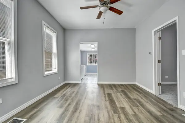 6336 S Saint Lawrence AVE, Chicago, IL 60637