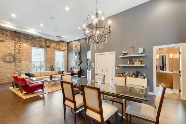 2411 W Walton ST #2B, Chicago, IL 60622