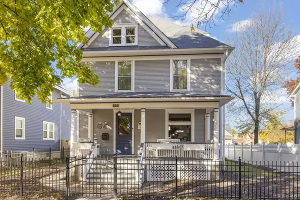 223 N Ellsworth ST, Naperville, IL 60540