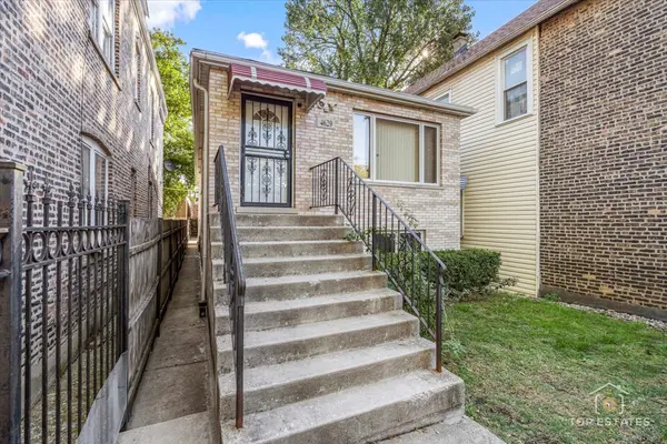 4629 S LAFLIN ST, Chicago, IL 60609