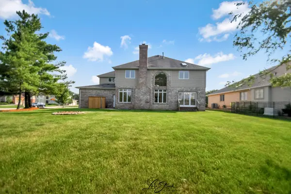 12118 Sarkis DR, Mokena, IL 60448