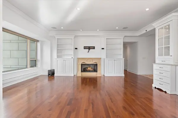 800 N Michigan AVE #3603, Chicago, IL 60611
