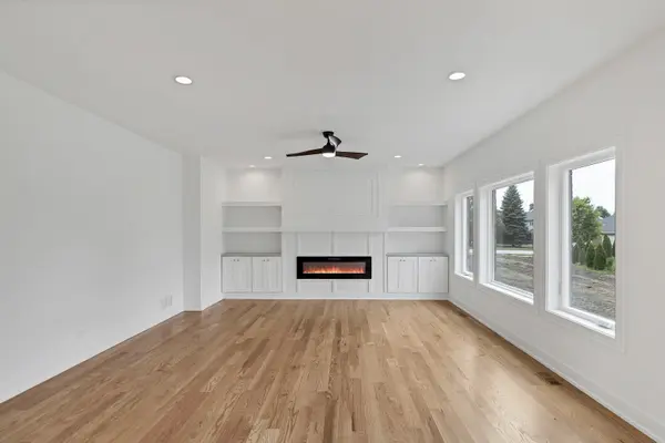16540 Pear AVE, Orland Park, IL 60467