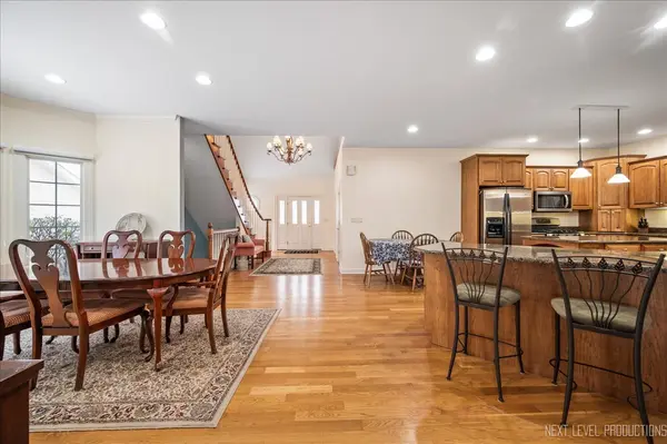 781 Manor Hill PL, Sugar Grove, IL 60554