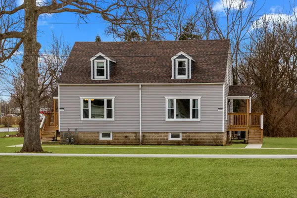 16637 W Brockman AVE, Lincolnshire, IL 60069