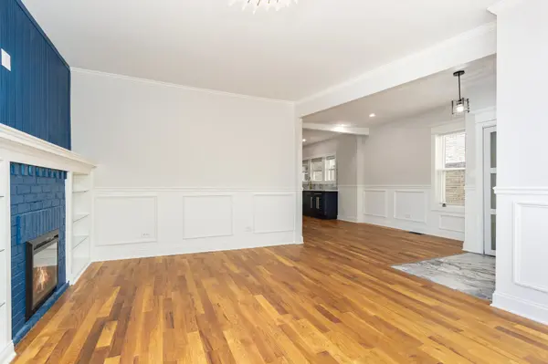 7810 S Bishop ST, Chicago, IL 60620