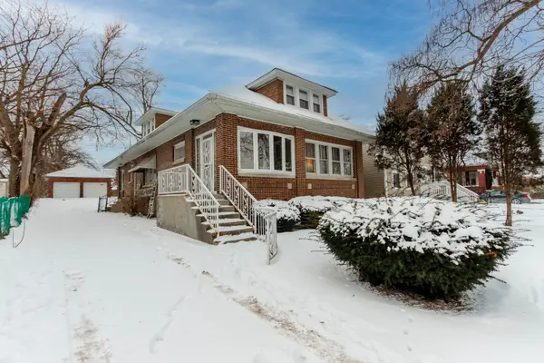 10152 S Winston AVE, Chicago, IL 60643