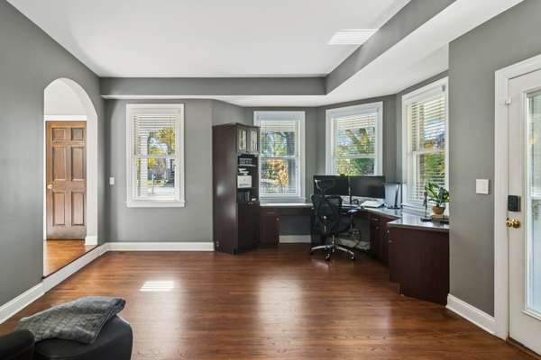 848 W Kenilworth AVE, Palatine, IL 60067