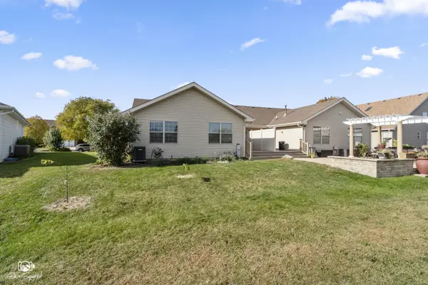 1431 Coral Bell DR, Joliet, IL 60435