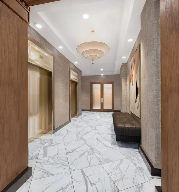 850 N Lake Shore DR #1005, Chicago, IL 60611