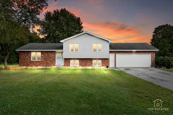 48W201 Keslinger RD, Maple Park, IL 60151
