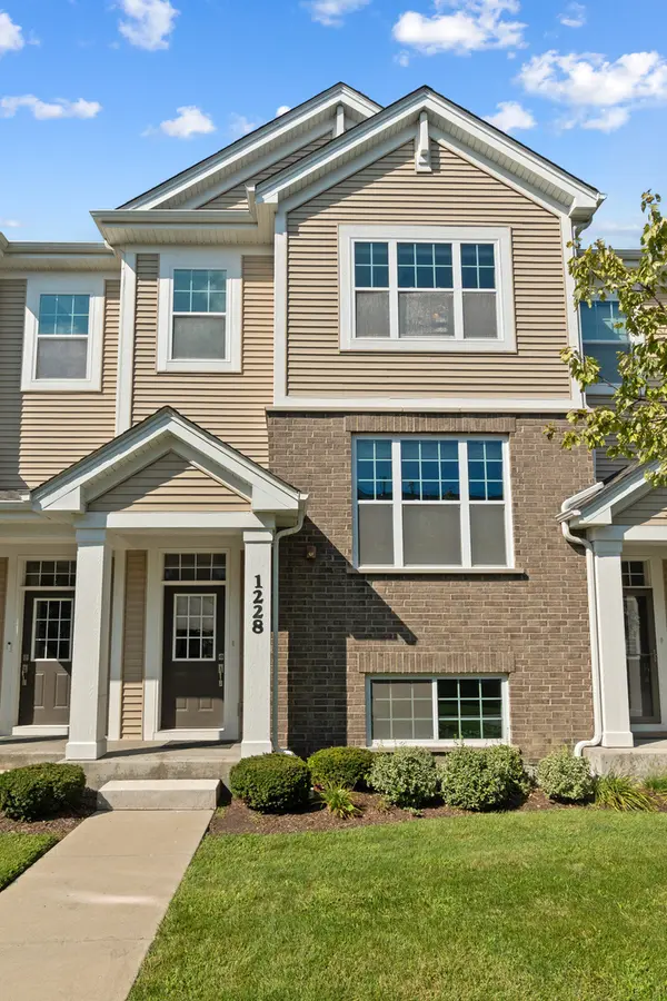 1228 Elm ST,  Park Ridge,  IL 60068