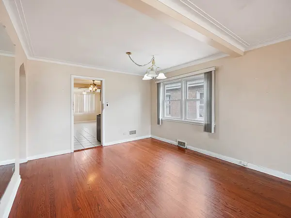 10737 S Emerald AVE, Chicago, IL 60628