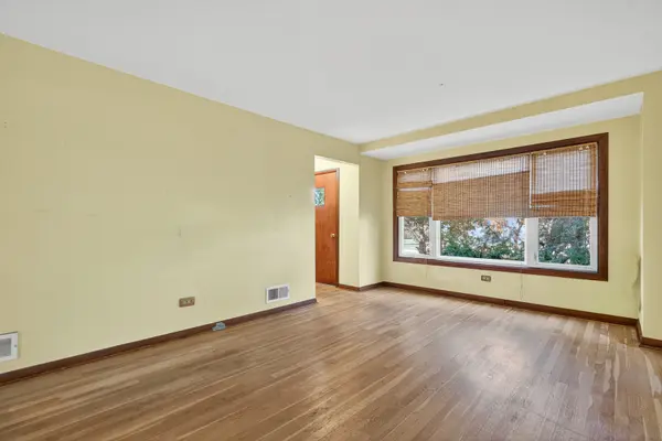 4329 W 81st ST, Chicago, IL 60652