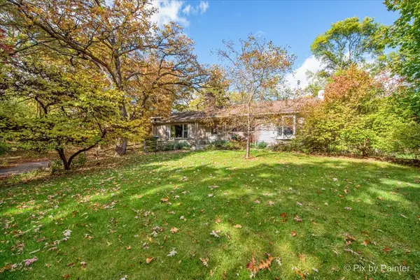 612 3 Oaks RD, Cary, IL 60013