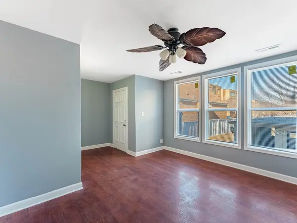 4025 W 56th ST, Chicago, IL 60629