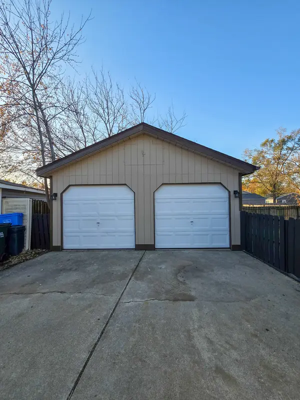 728 Hawthorne CT, Bolingbrook, IL 60440
