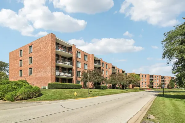 1405 E Central RD #122C, Arlington Heights, IL 60005