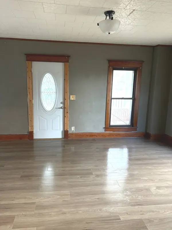 2532 Johnson ST, West Brooklyn, IL 61378