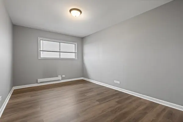 315 Des Plaines AVE #607, Forest Park, IL 60130