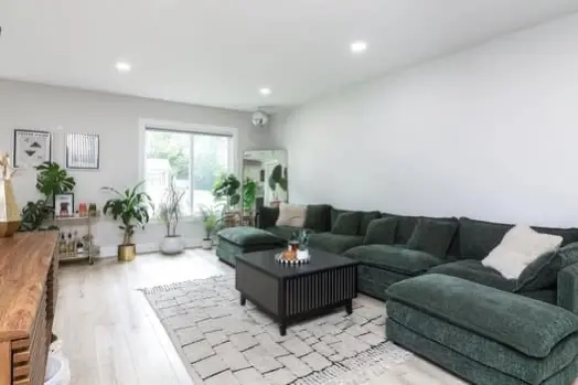 342 Seminole LN, Carol Stream, IL 60188