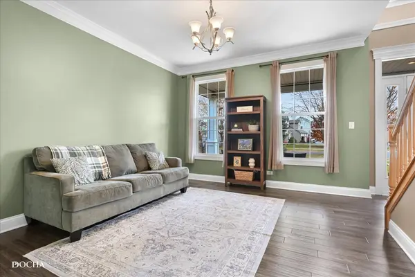 2121 Iroquois LN, Yorkville, IL 60560