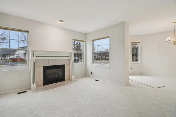 Address not disclosed, Huntley, IL 60142