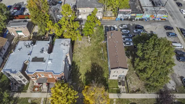 2816 W Flournoy ST, Chicago, IL 60612