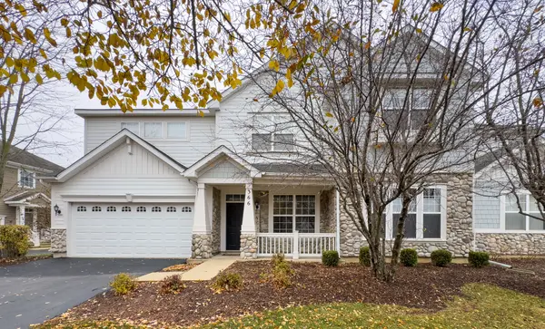 366 Copper Springs LN, Elgin, IL 60124