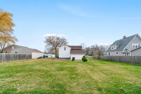 826 Ottawa ST, Earlville, IL 60518