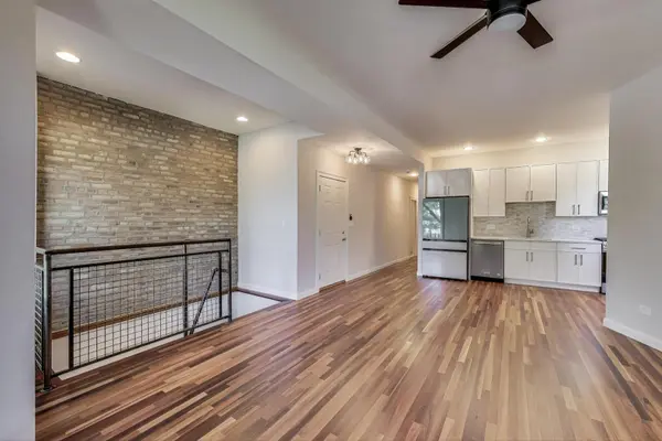 6318 S Greenwood AVE #1, Chicago, IL 60637