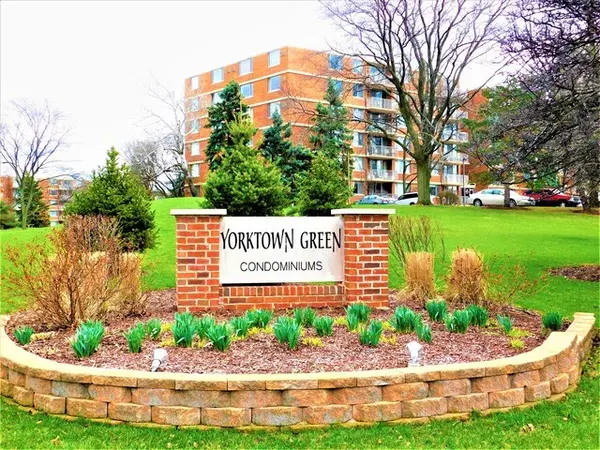 2201 S Highland AVE #3G, Lombard, IL 60148