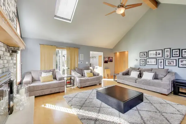 12057 Longmeadow LN, Homer Glen, IL 60491