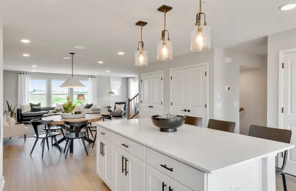 Address not disclosed, Woodridge, IL 60517