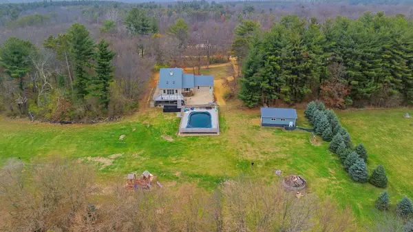 7231 S lost Nation RD, Dixon, IL 61021