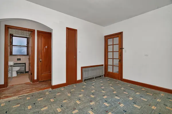 6937 S California AVE, Chicago, IL 60629