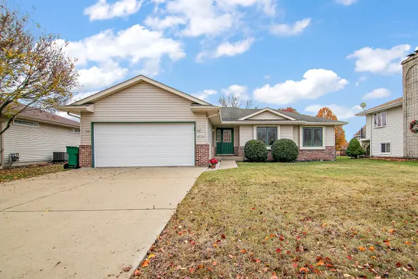6910 Manchester DR, Plainfield, IL 60586