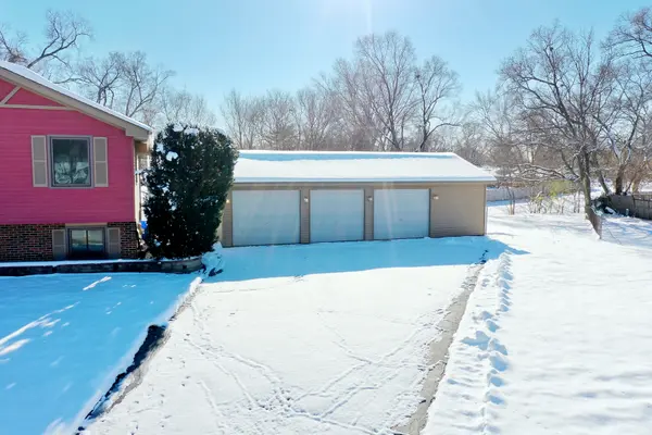 131 Monticello CIR, Bolingbrook, IL 60440