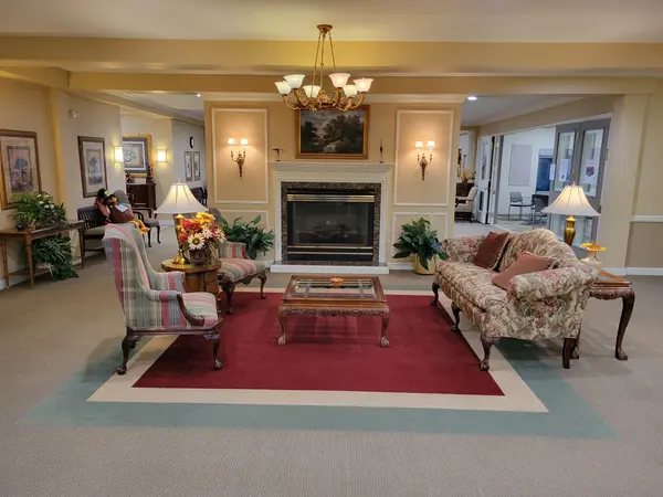 605 Barrington AVE #216, East Dundee, IL 60118