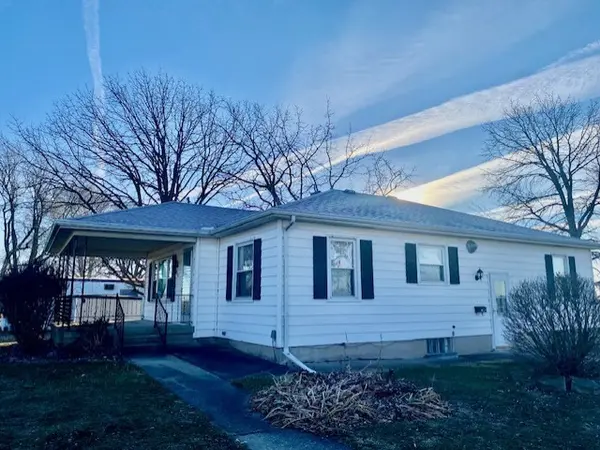 312 Walnut ST, Leonore, IL 61332