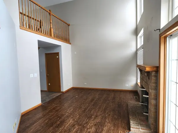 10540 Wakefield LN, Huntley, IL 60142