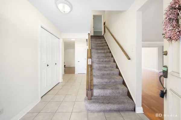 8309 W 132nd ST, Orland Park, IL 60462