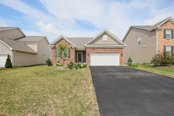 580 N Highlander WAY, Addison, IL 60101